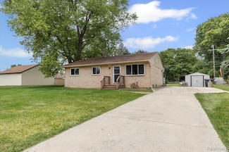 12115 Newburgh Rd, Livonia, MI 48150