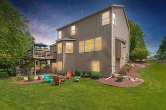 10447 Glen Eagle Cir, Woodbury, MN 55129
