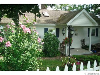 9182 Carpenter Rd, Hammondsport, NY 14840