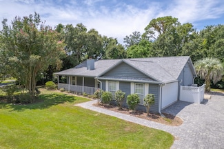 2833 Via Roma Ct, Gulf Breeze, FL 32563
