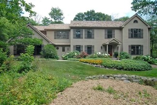 265 Brookside Rd, North Barrington, IL 60010