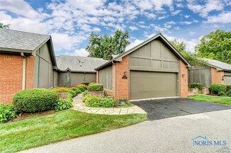 30 Abbey Rd Unit B, Perrysburg, OH 43551