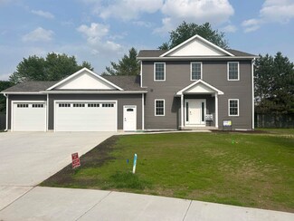 4855 Wheat Ridge Ct, Auburn, MI 48611
