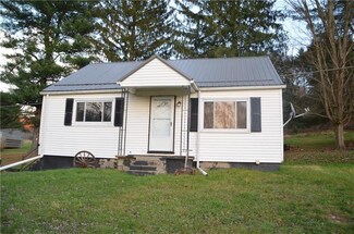 1312 Dime Rd, Vandergrift, PA 15690