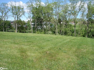 906 S Smith St, Mount Pleasant, IA 52641