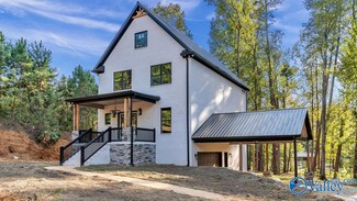 355 Redstone Dr, Scottsboro, AL 35769
