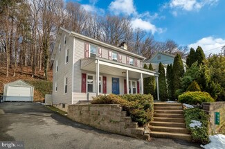 889 Chestnut St, Gap, PA 17527