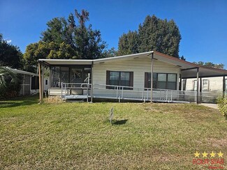 14 Sugarboat Dr, Leesburg, FL 34788