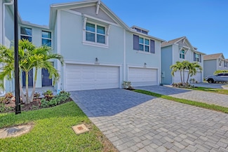 5648 SE Edgewater Cir, Stuart, FL 34997