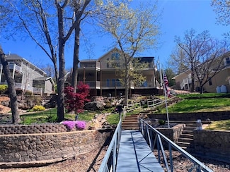 10 Blue Heron Ct, Camdenton, MO 65020