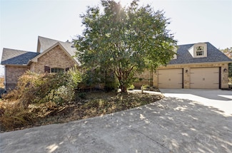 396 Ranchview Ct, Bowie, TX 76230