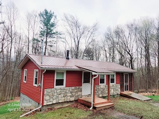7658 Megan Ln, Mapleton, PA 17052