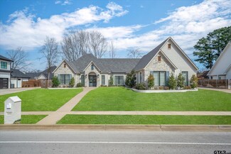 1433 Dueling Oaks Dr, Tyler, TX 75703