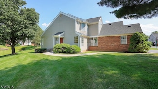 85 Violet Ct, Whitehouse Station, NJ 08889