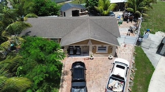 108 Fennemore Ct, Fort Pierce, FL 34946