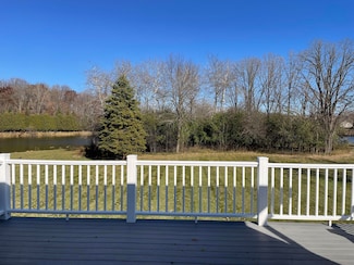 2214 Willowbrook Dr, West Bend, WI 53090