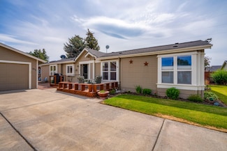 1875 NE 6th St, Redmond, OR 97756