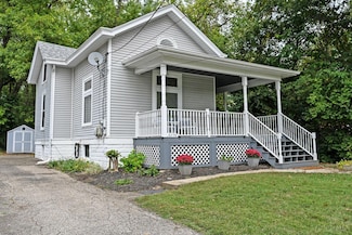 6258 Benneville St, Cincinnati, OH 45230