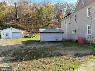 112 Main St, Westernport, MD 21562