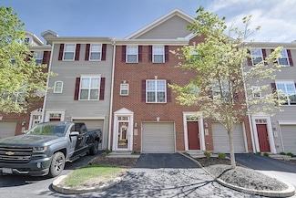 4291 Straight Arrow Rd, Beavercreek, OH 45430
