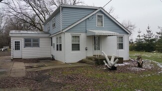 37760 N Dilleys Rd, Wadsworth, IL 60083