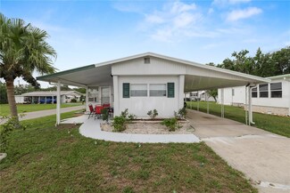 1823 Blue Lake Dr, Lakeland, FL 33801