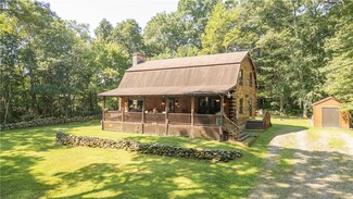 82 Hornbine Rd, Rehoboth, MA 02769