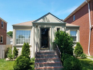 3932 N Panama Ave, Chicago, IL 60634