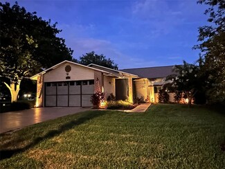 1643 New Abbey Ave, Leesburg, FL 34788