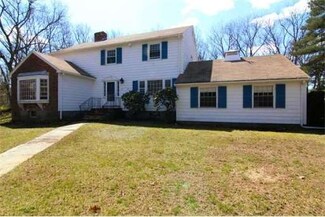 69 Thornberry Rd, Winchester, MA 01890