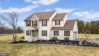 205 Waterway Rd, Oxford, PA 19363
