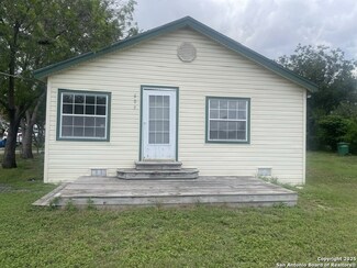 605 SW 19th St, San Antonio, TX 78207