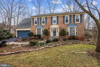 13205 Ashvale Dr, Fairfax, VA 22033