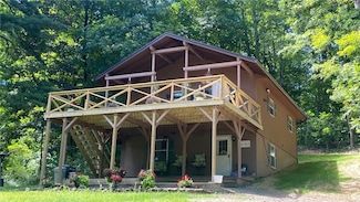 1221 Garden Ln, Middlesex, NY 14507