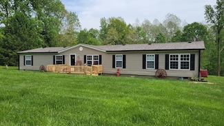 9199 Green Rd, Trafalgar, IN 46181
