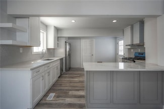 2505 Greeley Ave, Kansas City, KS 66104