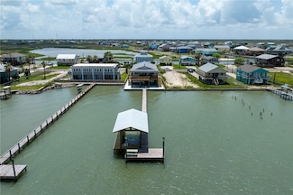 45 Belaire Dr, Rockport, TX 78382