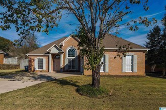 747 Old Cahaba Dr, Helena, AL 35080