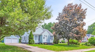 923 Beech St SW, Wyoming, MI 49509
