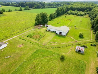 8 S Caledonia-Ashley Rd, Caledonia, OH 43314