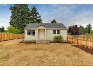 717 NE 160th Ave, Portland, OR 97230