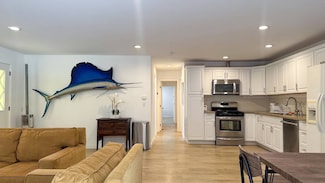 23777 Mulholland Hwy Unit 118, Calabasas, CA 91302