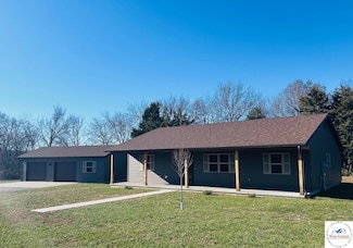 212 Cherry Ln, Cole Camp, MO 65325
