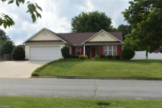 3865 Tanyard Mill Ct, High Point, NC 27265
