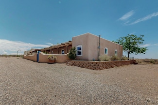 20 Ricardo Rd, Belen, NM 87002