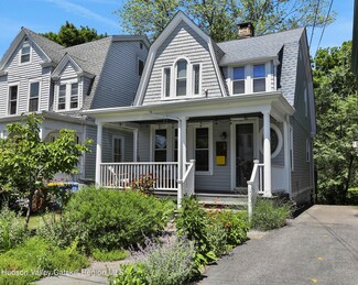 13 Warren St, Kingston, NY 12401