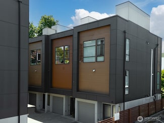 123 20th Ave, Seattle, WA 98122