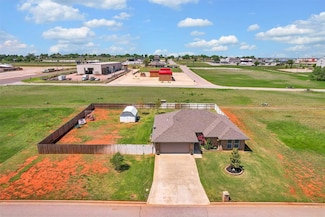 107 Chuckwagon Way, Elk City, OK 73644