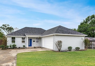 915 Warfield Way, Richardson, TX 75080