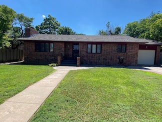 2617 N Coachman Ln, Garden City, KS 67846